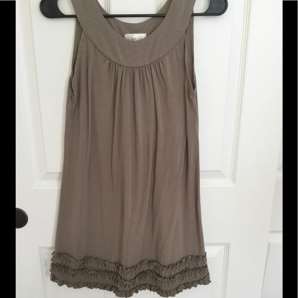 ❗️never worn❗️ brown ruffled dress